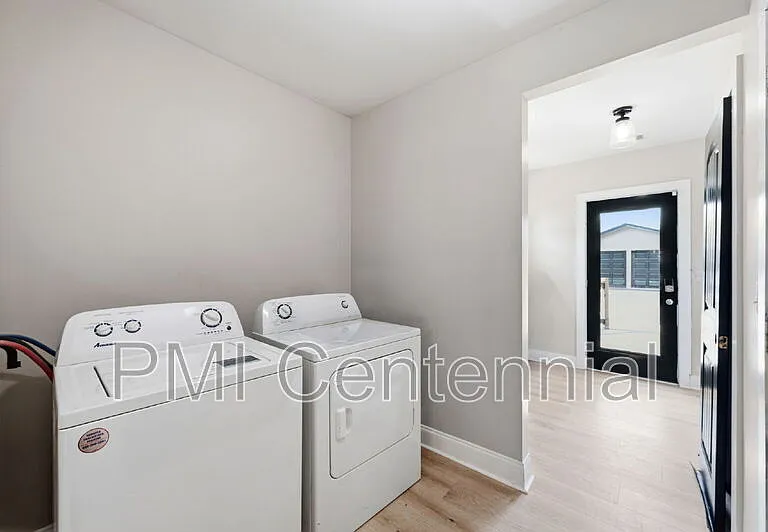 562 Gary Rd NW — Photo 18