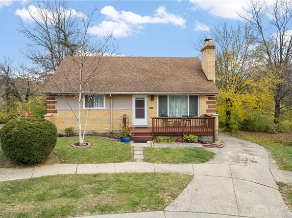 1054 Grayview Ct, Cincinnati, OH 45224