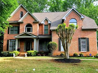 210 Cotton Field Ct, Alpharetta, GA 30022