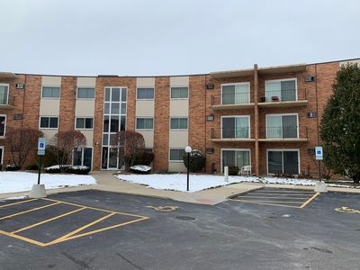 9724 S Karlov Ave APT 202, Oak Lawn, IL, 60453