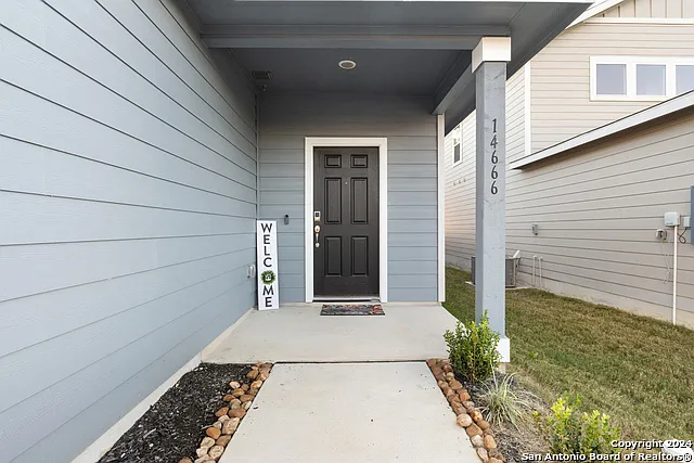 14666 Emerio Dr — Photo 5