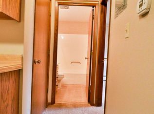 4205 S Locust Dr APT 4, Sioux Falls, SD 57105