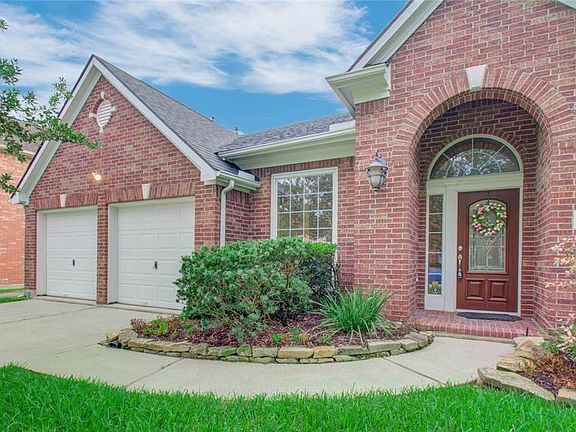 2nd image of 19523 Brittany Creek Dr