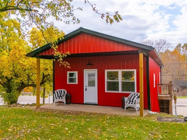 45223 Oak Ave, Saint Clairsville, OH 43950