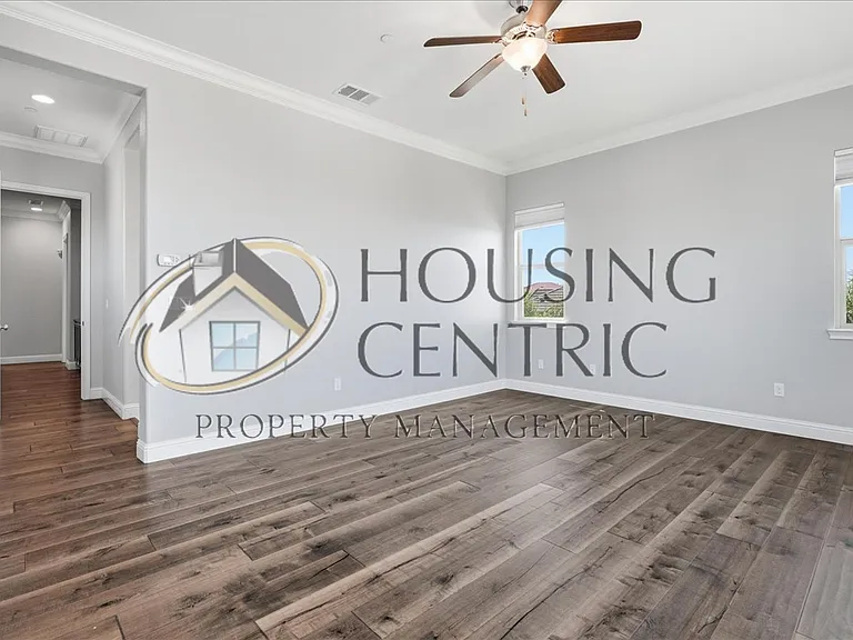 7242 Breaker Point Way — Photo 25
