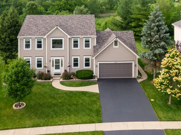 912 Park Ave, Lake Villa, IL 60046