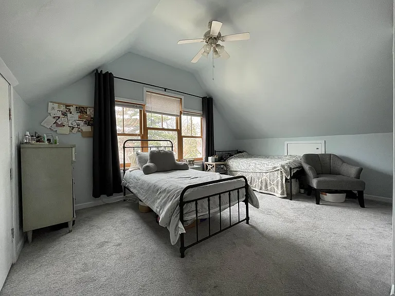Bedroom 4
14' X 11.5'