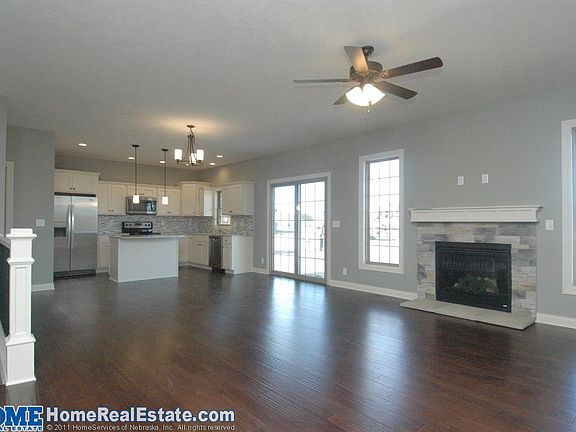 2nd image of 254 Briarwood Ln