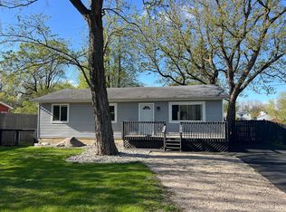 1372 W Valley Rd, Lansing, MI 48906