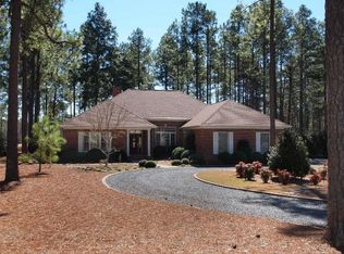 37 Abbottsford Dr, Pinehurst, NC 28374