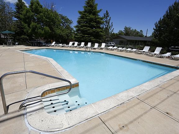Oudoor Pool