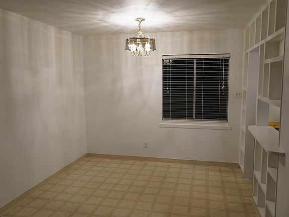 5th image of 431 1/2 14th St