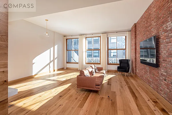 Rented by Compass | media 35