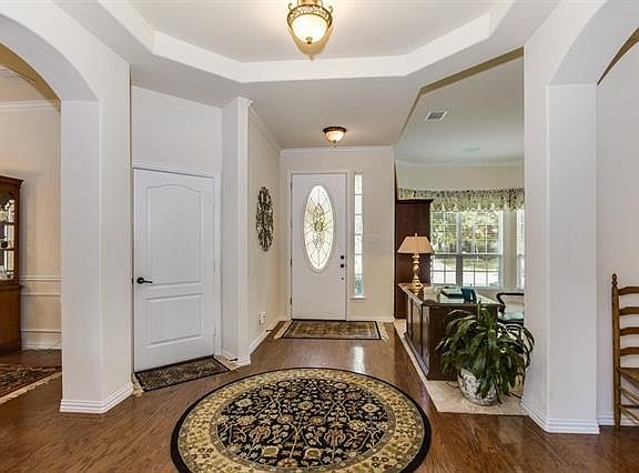 2nd image of 8705 Ponderosa Dr