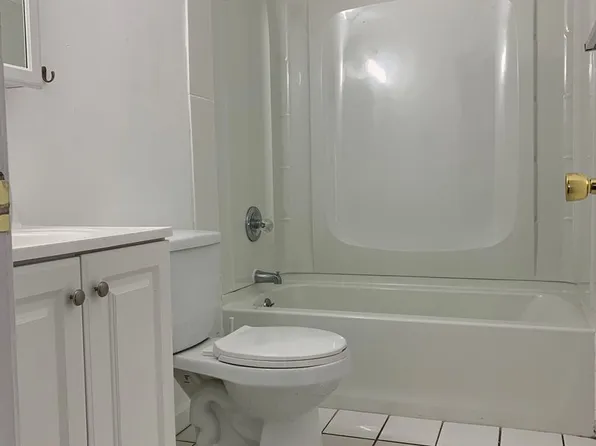 1 Vista Lane, 1 Vista Ln APT 10, Spencer, MA 01562