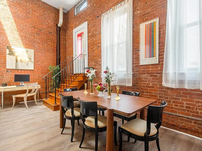 46 Irving St #2R — Photo 1