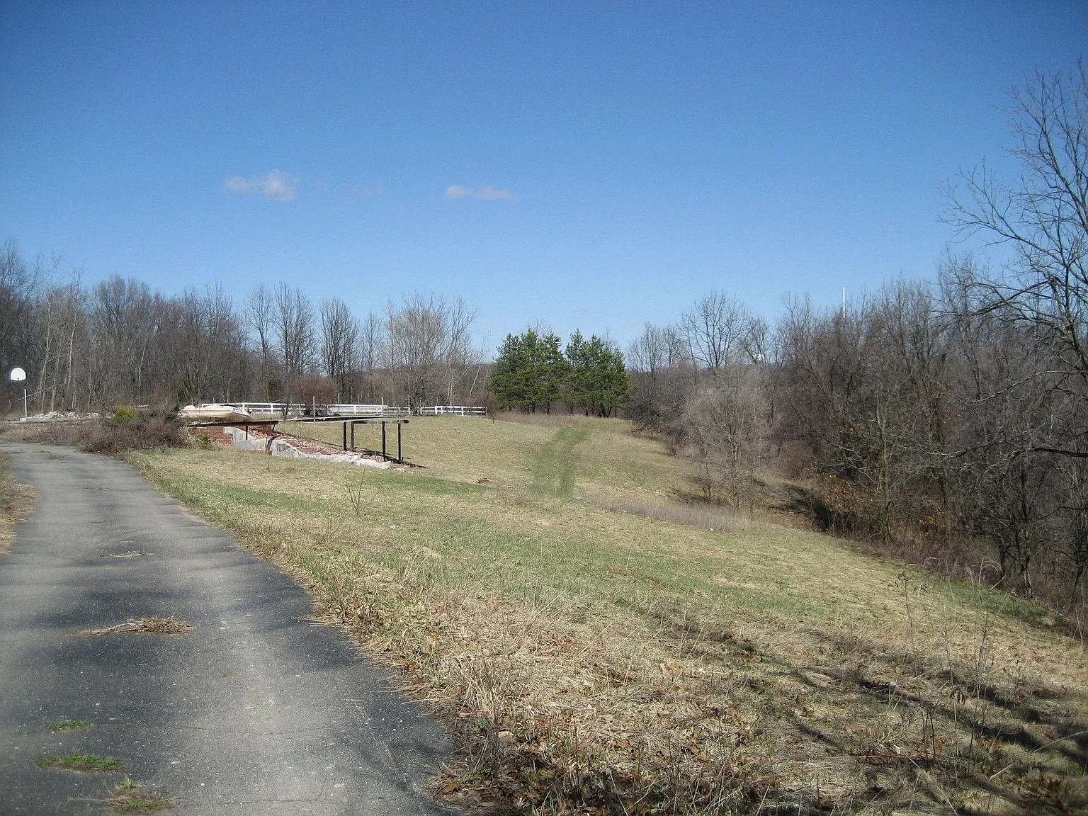 3939 Bauer Rd photo 1
