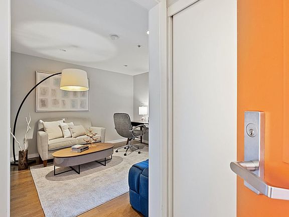 4th image of 350 N 2nd St APT 329