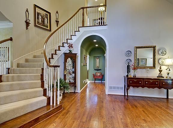 4th image of 713 Wyndsor Creek Dr