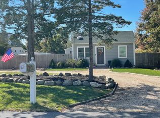 (Undisclosed Address), Shirley, NY 11967