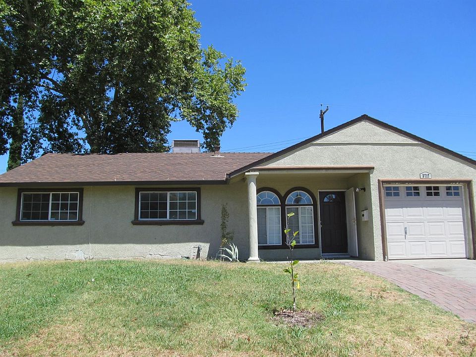 1st image of 3717 David Dr