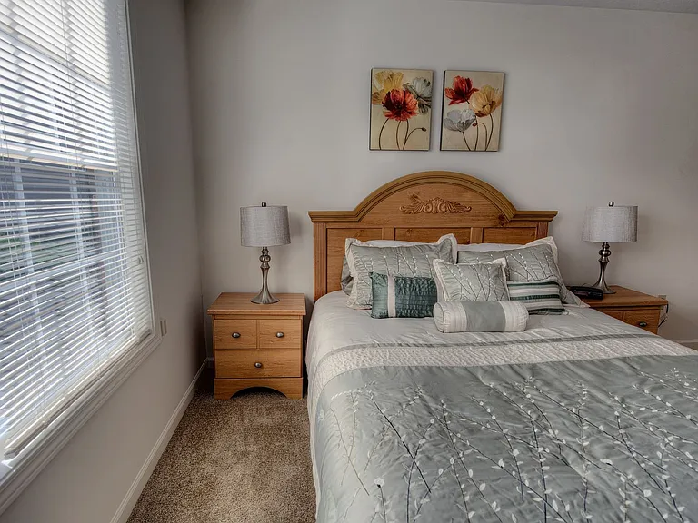 Stillwaters, Hickory Grove Apartments — Photo 23