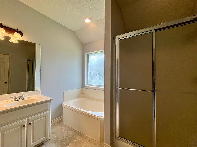 16780 Terrebonne Dr — Photo 15