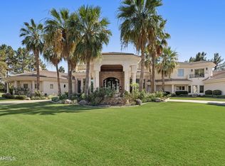 7 E OAKWOOD HILLS Drive, Chandler, AZ 85248