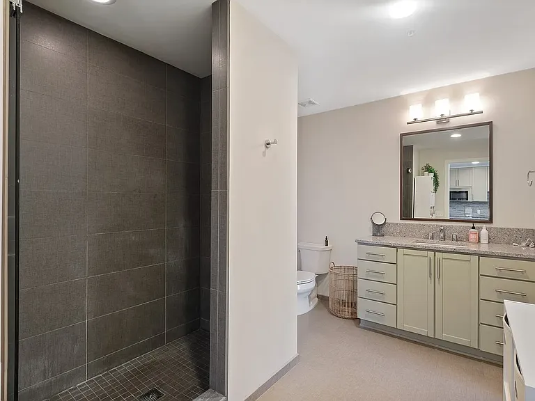 1212 Laurel St #1206 — Photo 15