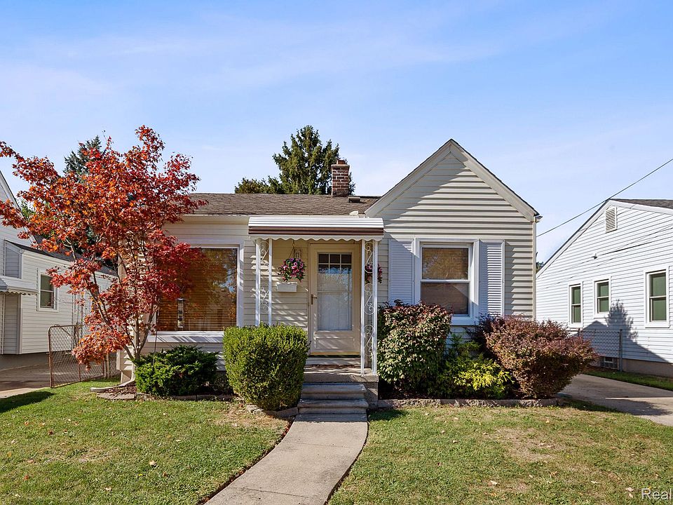 1st image of 3876 20th St
