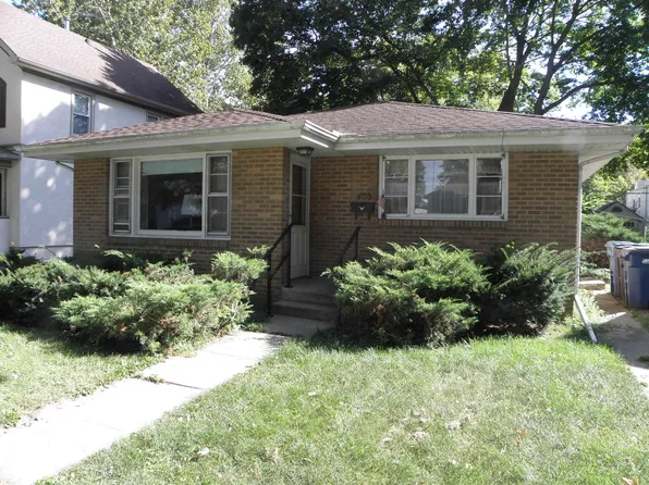 509 E Jefferson St, Morris, IL 60450