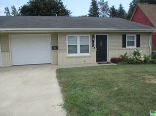 1500 N Roosevelt Ave APT A, Cherokee, IA 51012
