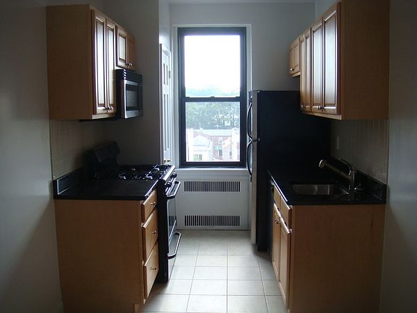 1st image of 2147 E 17th St APT 4G