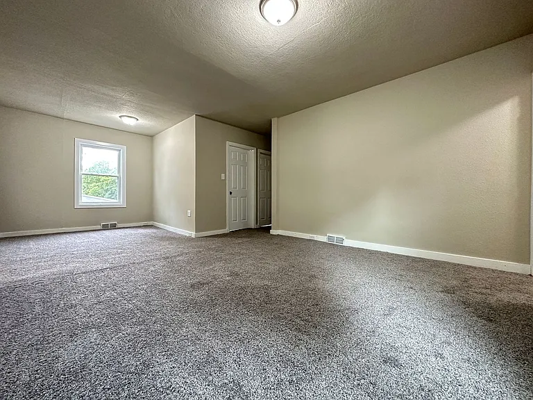 1408 Euclid Ave — Photo 8