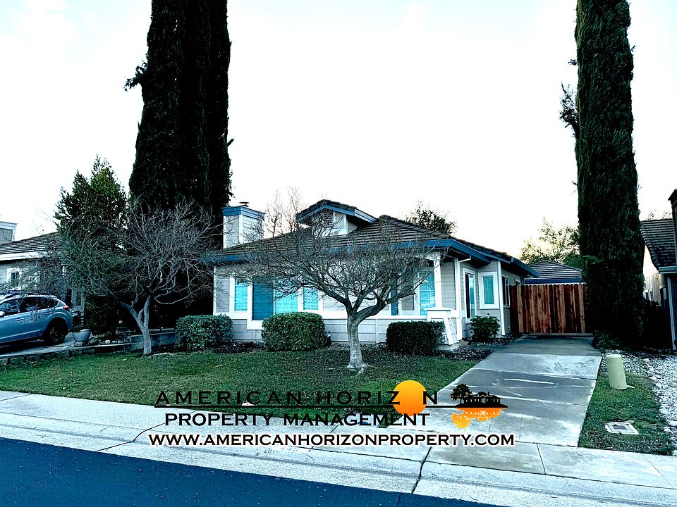 1st image of 449 Slocum Dr