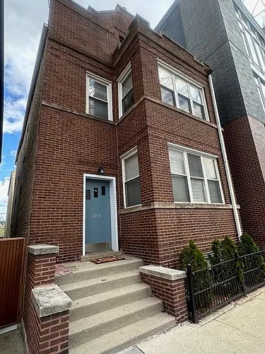 2010 W Webster Ave #1F Photo 1