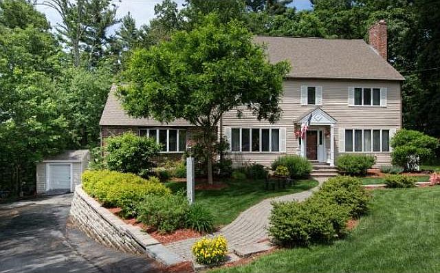 1st image of 14 Turnbridge Dr