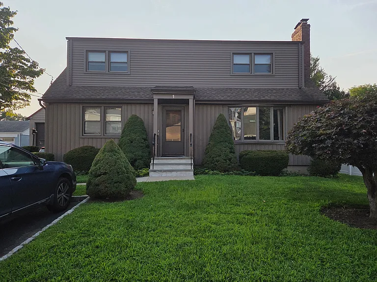 1 Gerry St #1 — Photo 1