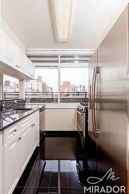 Rented by Mirador Real Estate | media 25