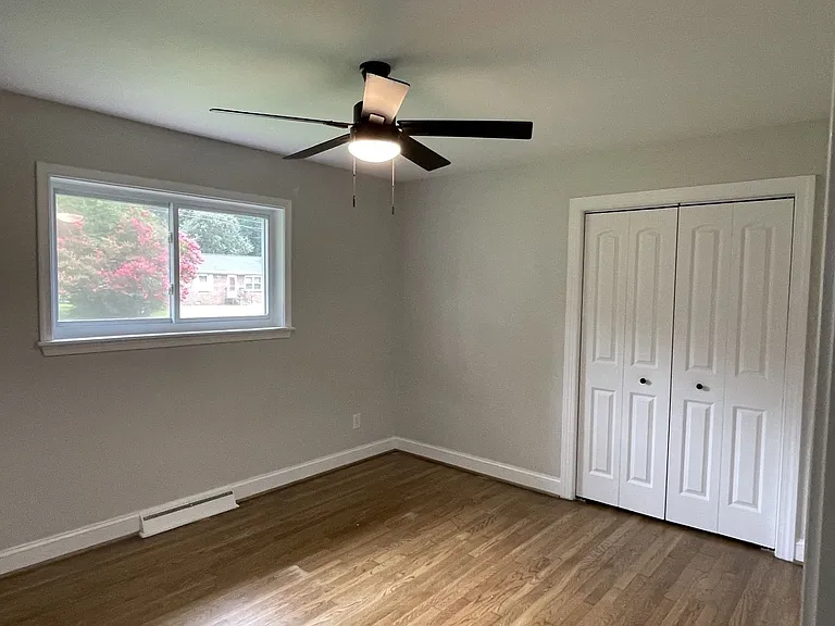 107 Chestnut Dr — Photo 17