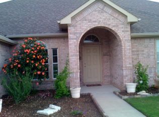 7931 Meadow Ridge Dr, Northlake, TX 76247