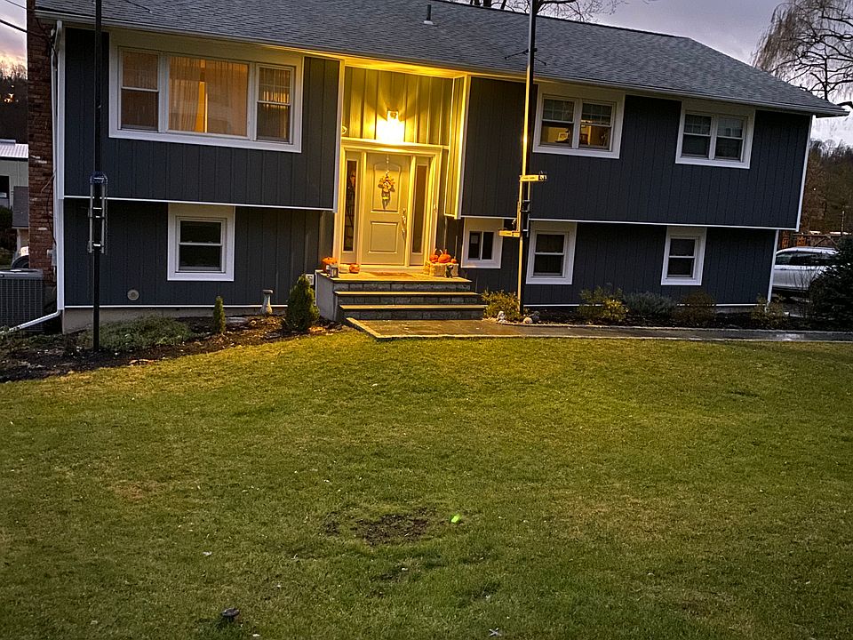 1st image of 1673 Summit St