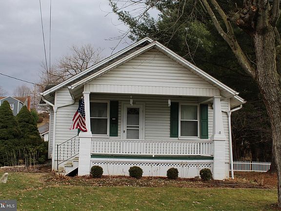 4th image of this home