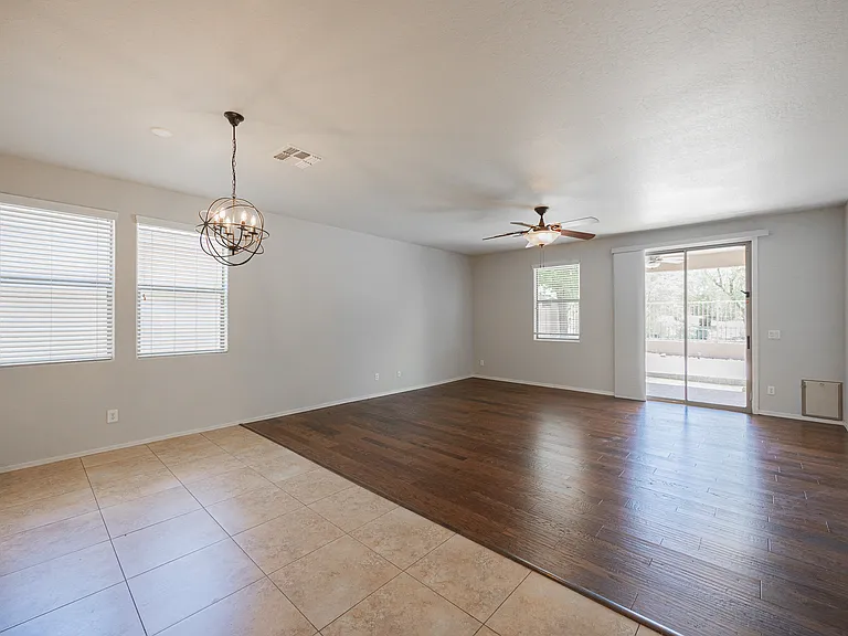 1861 E Patrick Ln — Photo 5