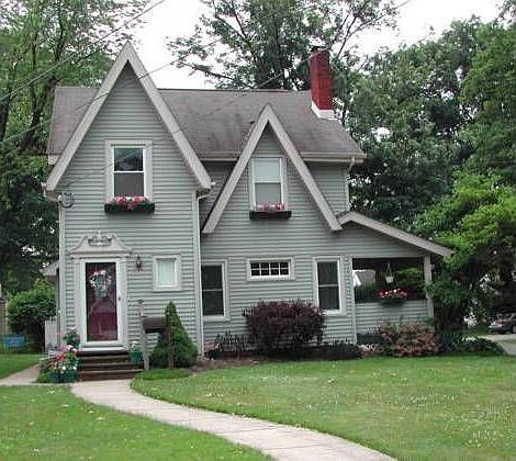 1st image of 1704 Edgewood St NE