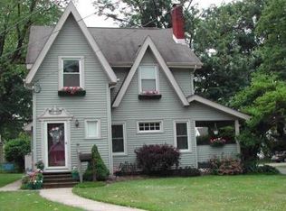 1704 Edgewood St NE, Warren, OH