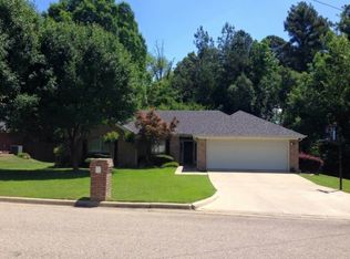 1202 San Juan Ln, White Oak, TX 75693