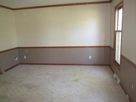 4th image of 684 Bradford Way