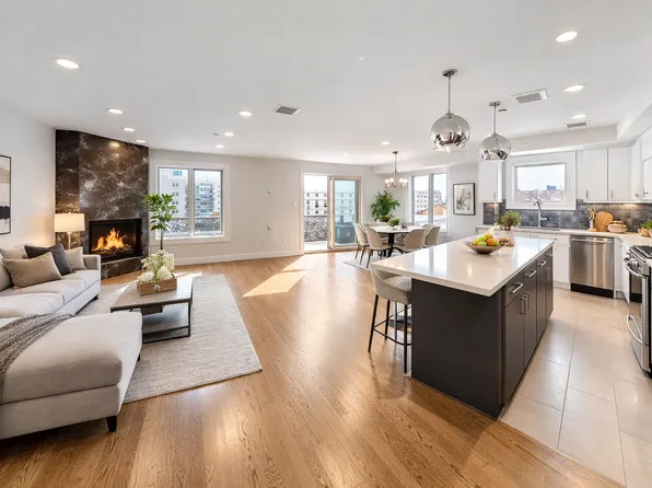 848 E Broadway #Penthouse, Long Beach, NY 11561