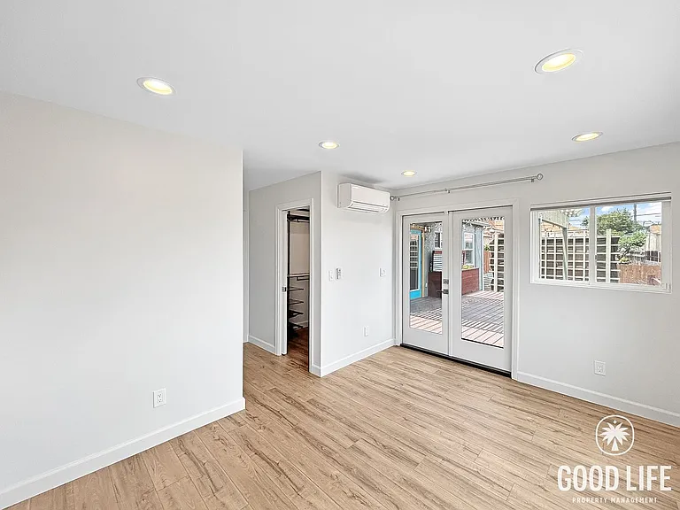 4241 E Overlook Dr — Photo 12